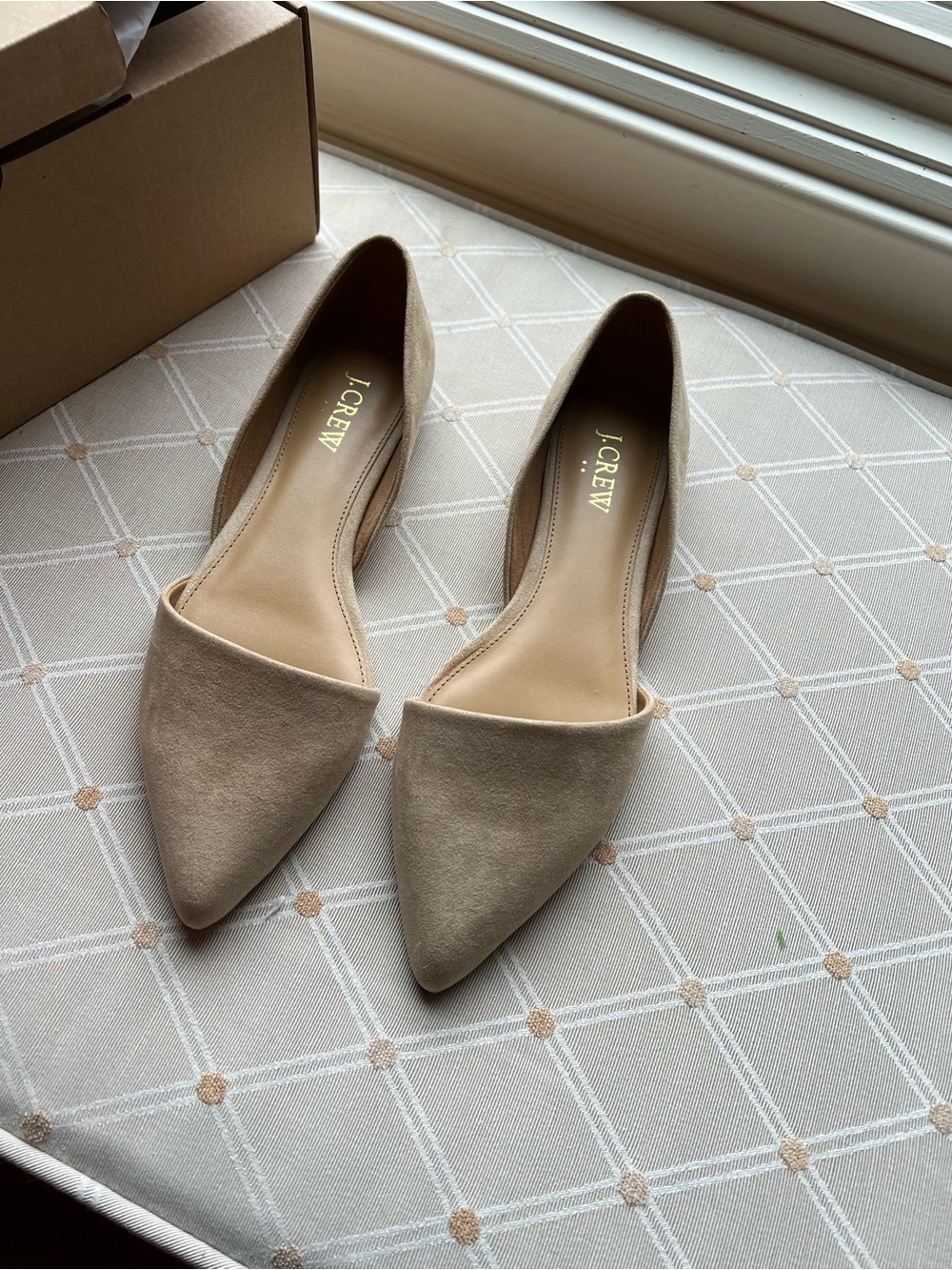 J. Crew Beige/Tan Pointed Suede D'Orsay Flats - Picture 1 of 6